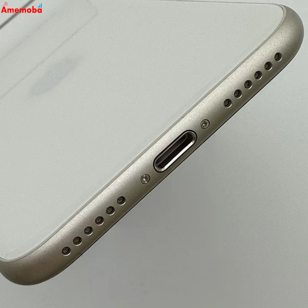 iPhoneSE 第3世代 64GB MMYD3J/A SoftBank版SIMフリー