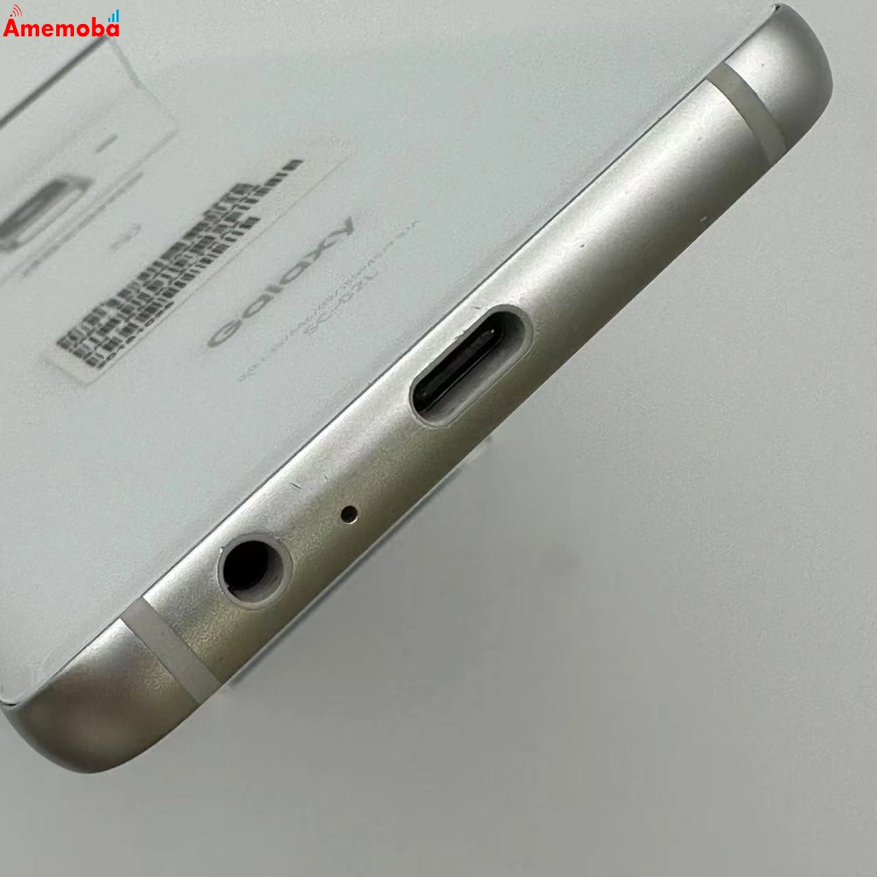 Galaxy Feel2 32GB SC-02L docomo版SIMフリー 美品 フロストホワイト