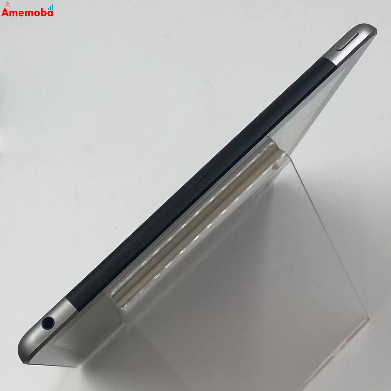 iPad 第6世代 32GB MR6N2J/A AU版SIMフリー 美品