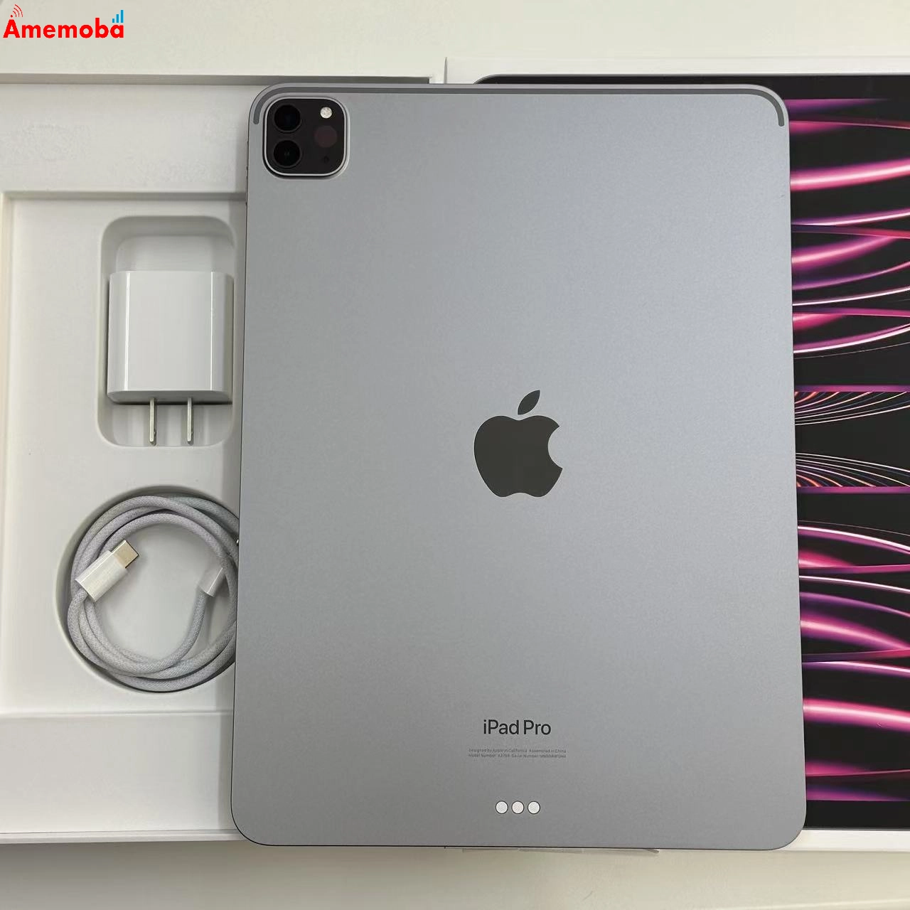 iPad Pro 11インチ 第4世代 Wi-Fiモデル 512GB MNXH3J/A 極美品