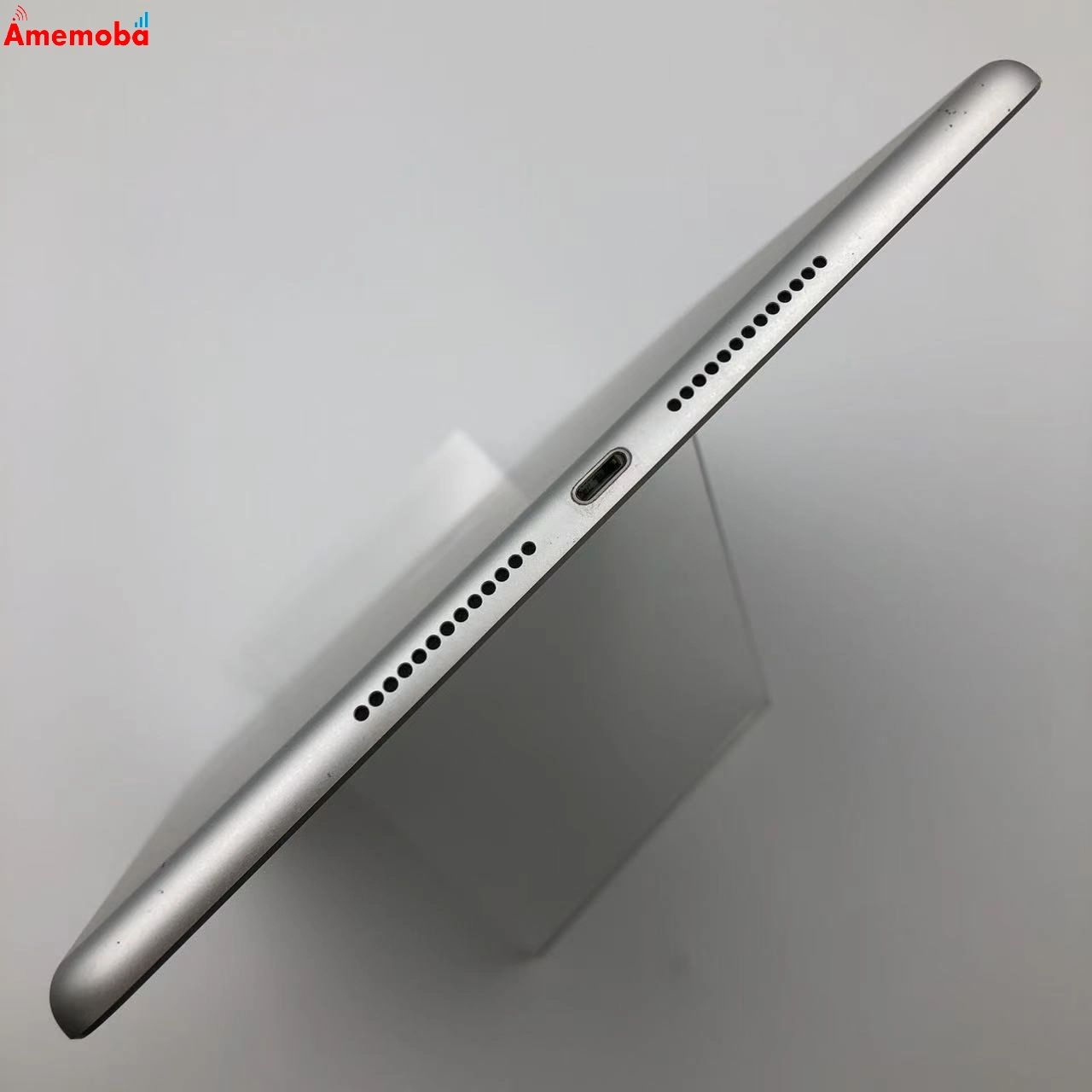 iPad 第8世代 Wi-Fiモデル 32GB MYLA2J/A