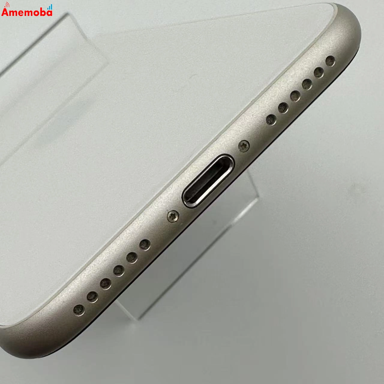 iPhoneSE 第3世代 256GB MMYK3J/A SIMフリー 極美品