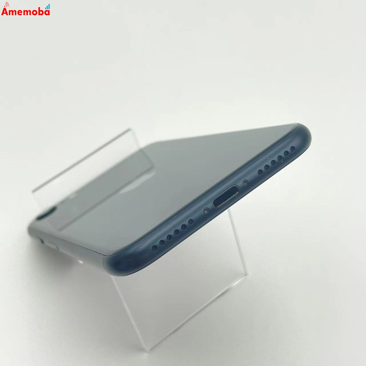 iPhoneSE 第3世代 64GB MMYC3J/A SIMフリー 新品同様