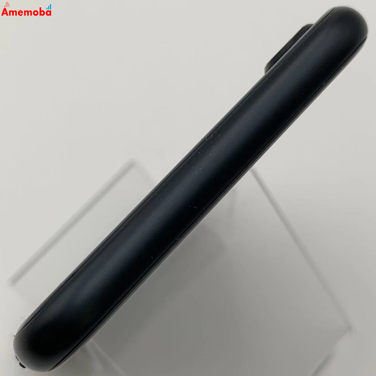 iPhoneSE 第3世代 64GB MMYC3J/A docomo版SIMフリー 新品同様