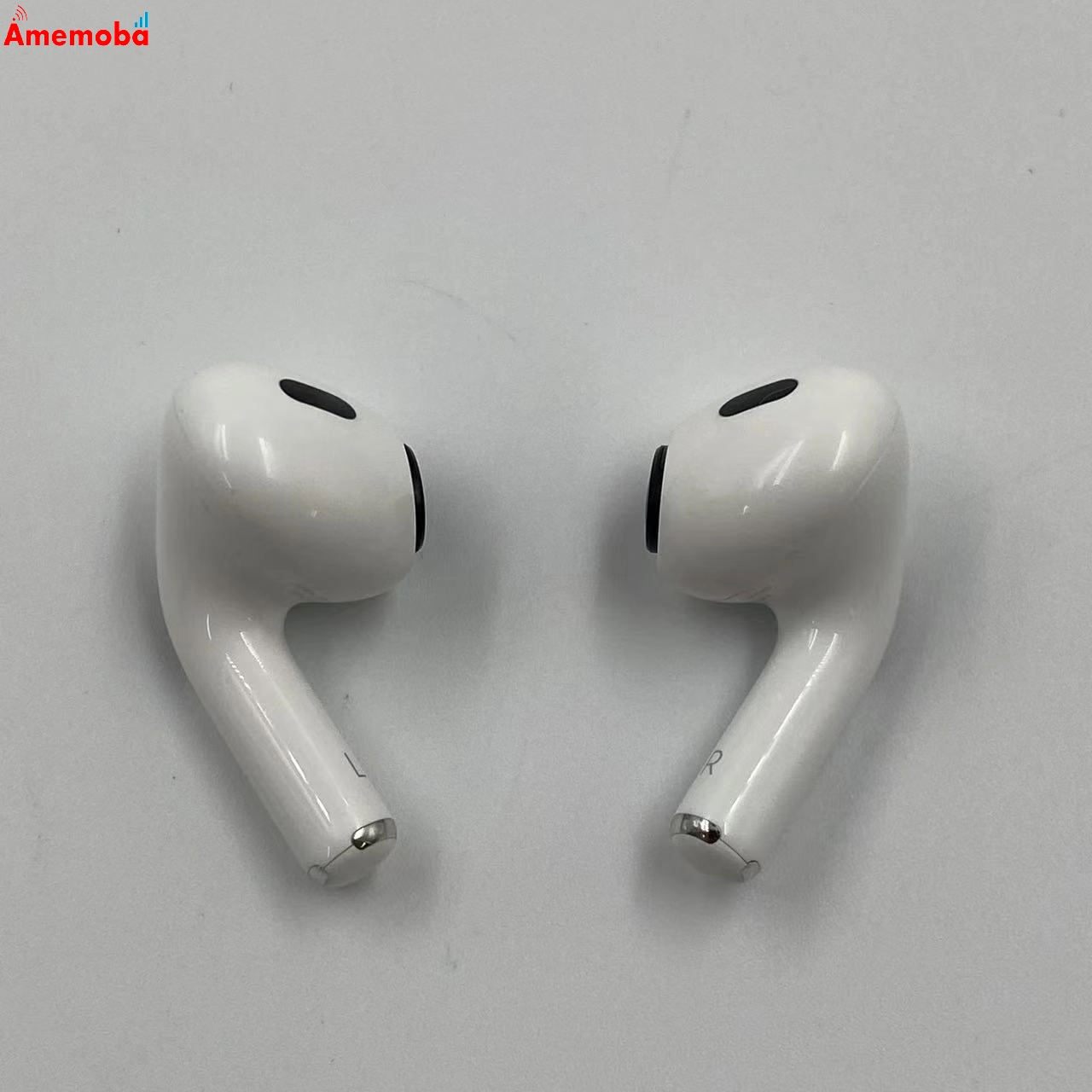 AirPods Pro 第2世代 MagSafe充電ケース(USB-C)付き MTJV3J/A 美品 ホワイト