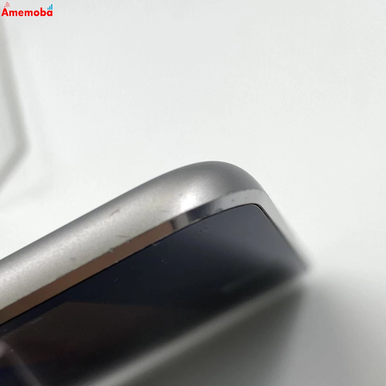 iPad mini 第4世代 Wi-Fiモデル 64GB MK9G2J/A スペースグレイ