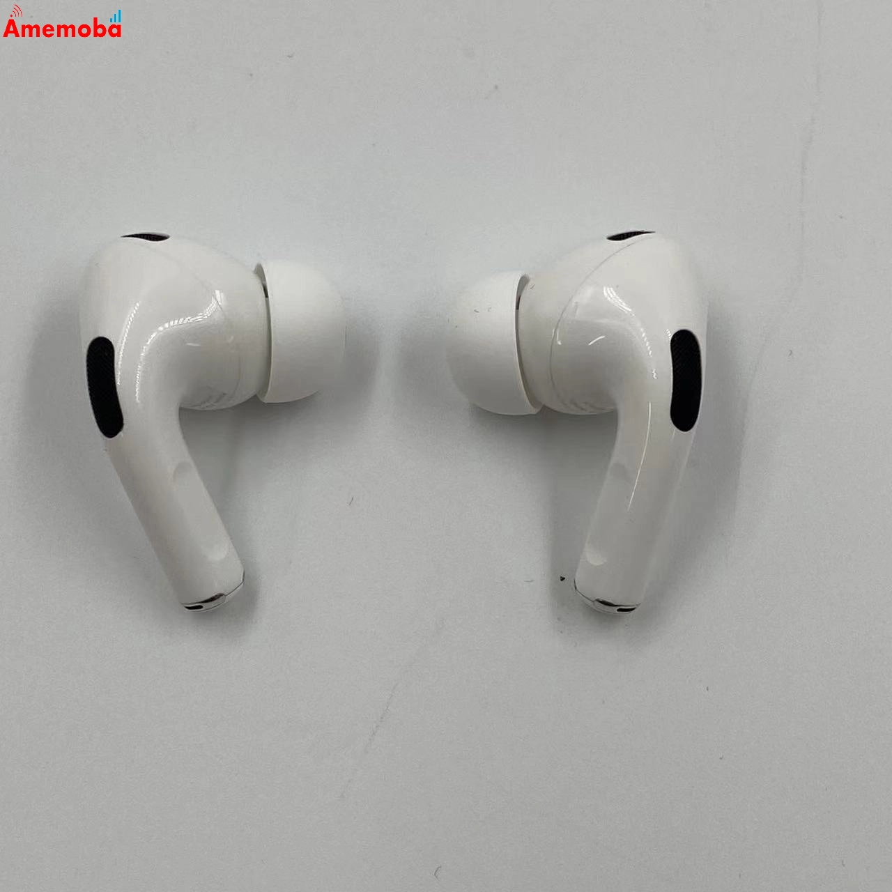 AirPods Pro 第2世代 MagSafe充電ケース(USB-C)付き MTJV3J/A 美品 ホワイト