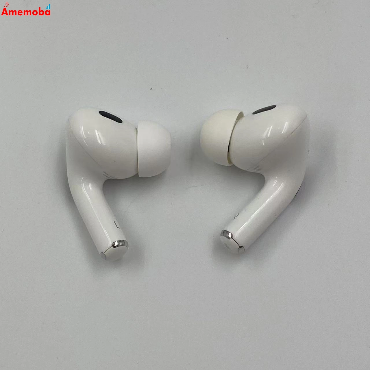 AirPods Pro 第2世代 MagSafe充電ケース(USB-C)付き MTJV3J/A ホワイト