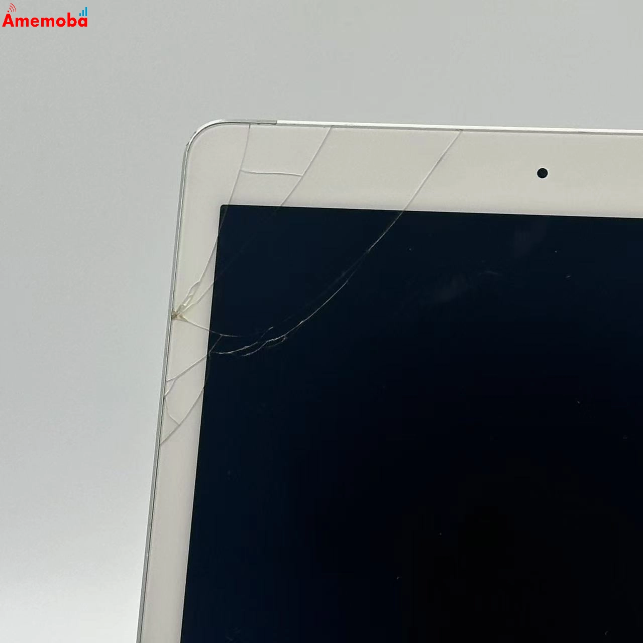 iPad Air 第2世代 16GB MGH72J/A SoftBank版 ジャンク品 シルバー