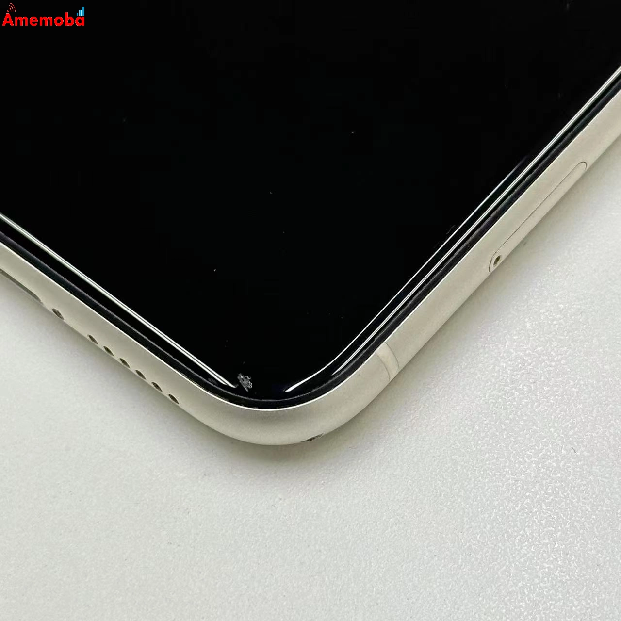 iPhone11 64GB NWLU2J/A au版SIMフリー ジャンク品 ホワイト