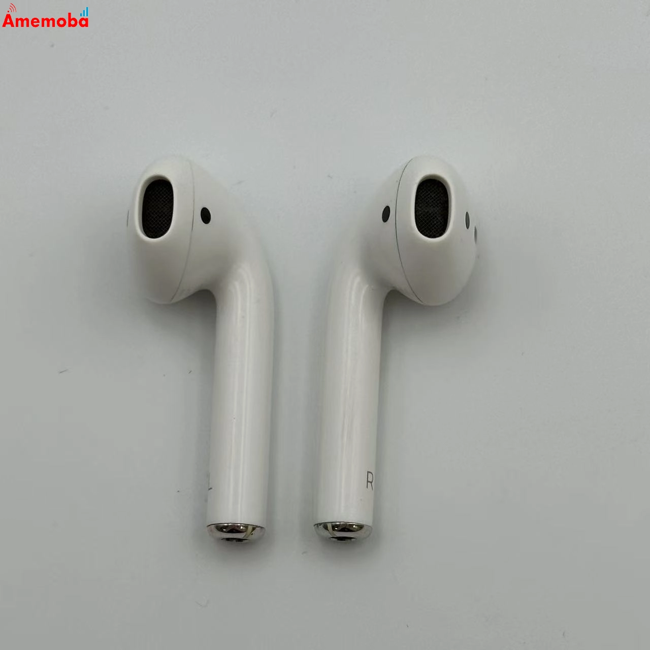 AirPods with Charging Case 第2世代 MV7N2J/A ホワイト