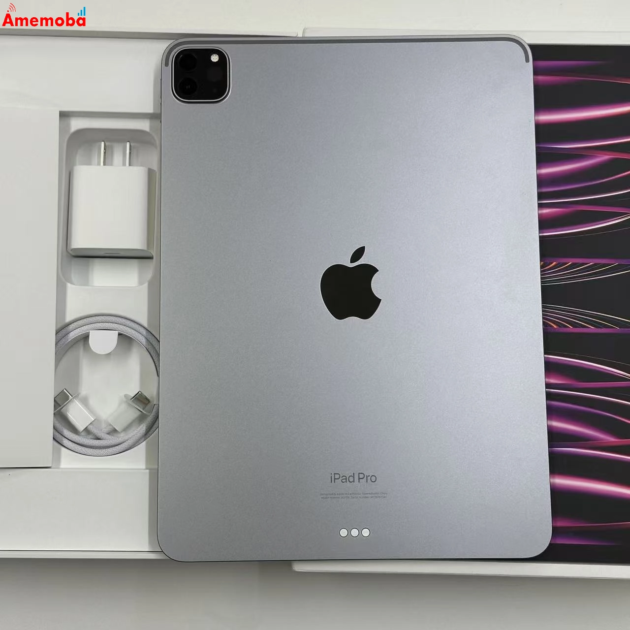 iPad Pro 11インチ 第4世代 Wi-Fiモデル 512GB MNXH3J/A 極美品