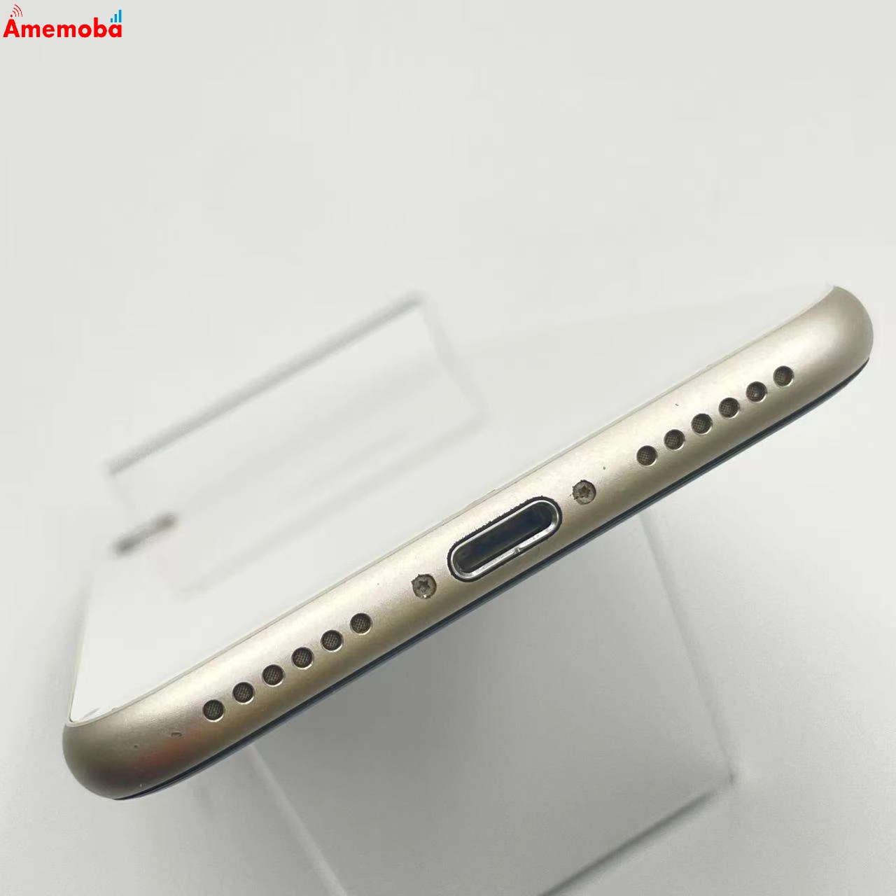 iPhoneSE 第3世代 128GB MMYG3J/A AU版SIMフリー