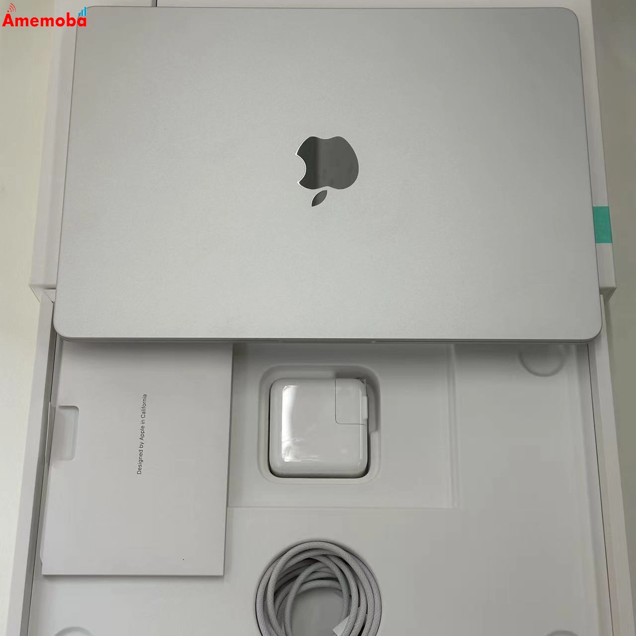 MacBook Air 13インチ M4 2025 16GB 256GB MW0W3J/A 新品同様 16GB/256GB シルバー