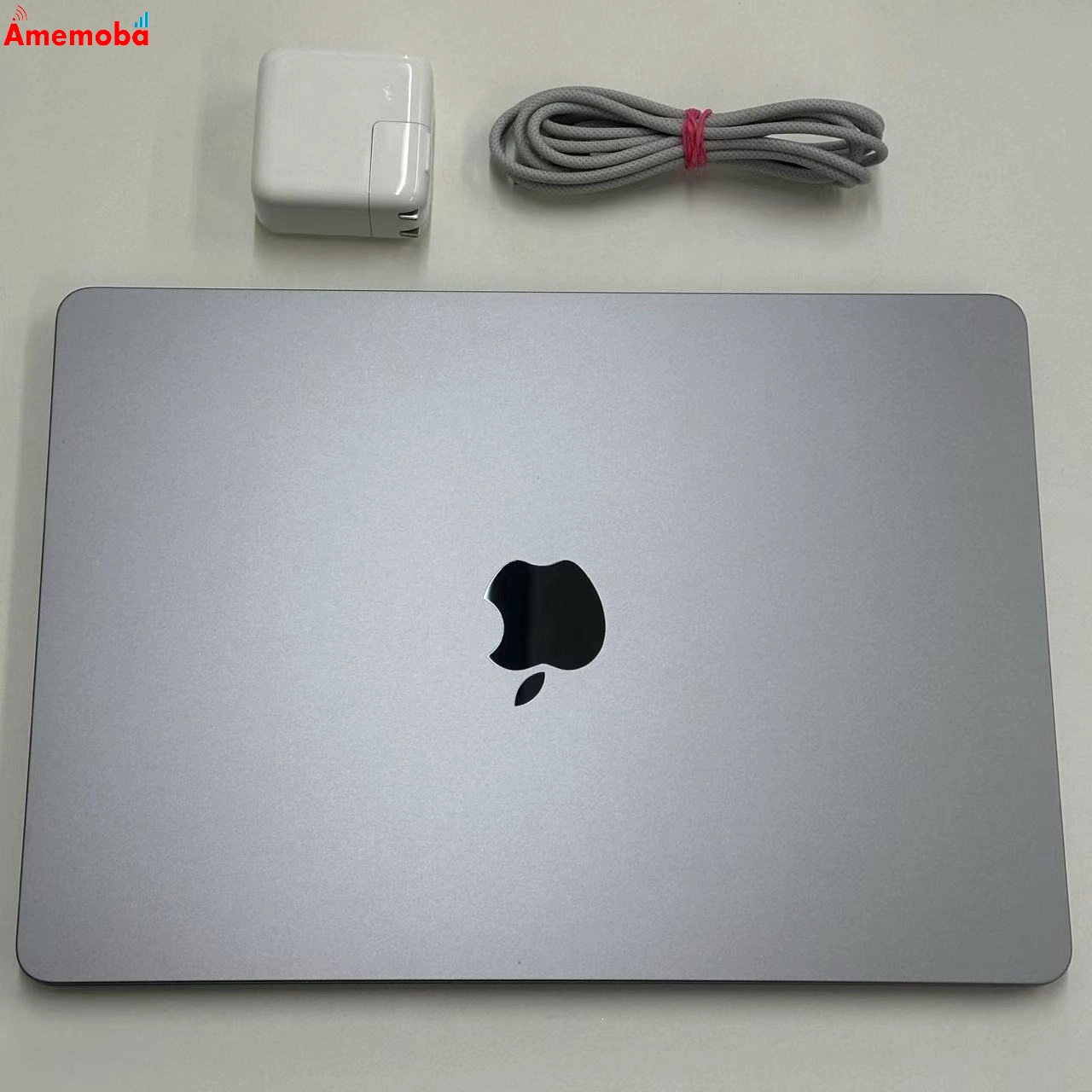 MacBook Air M2 2022 8GB 256GB A2681 8GB/256GB スターライト