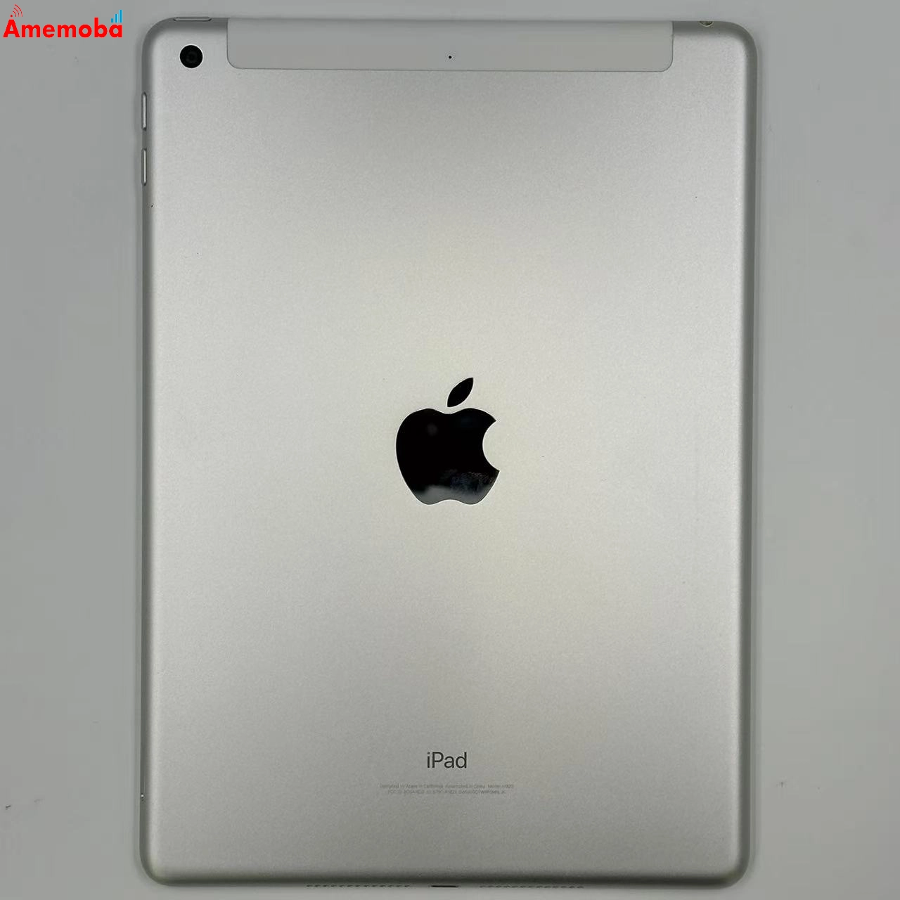 iPad 第5世代 32GB MP1L2J/A docomo版SIMフリー