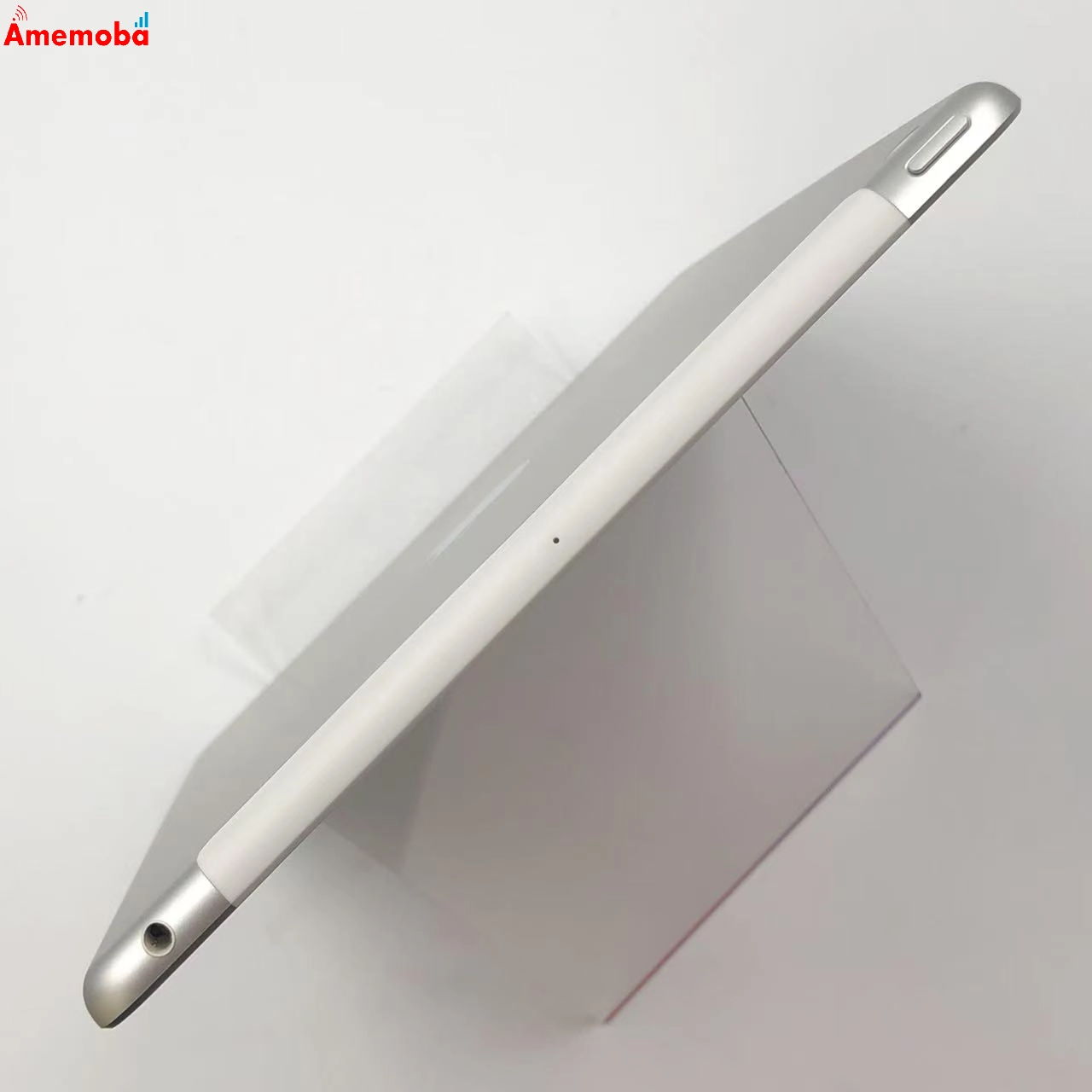 iPad 第5世代 32GB MP1L2J/A SoftBank版SIMフリー