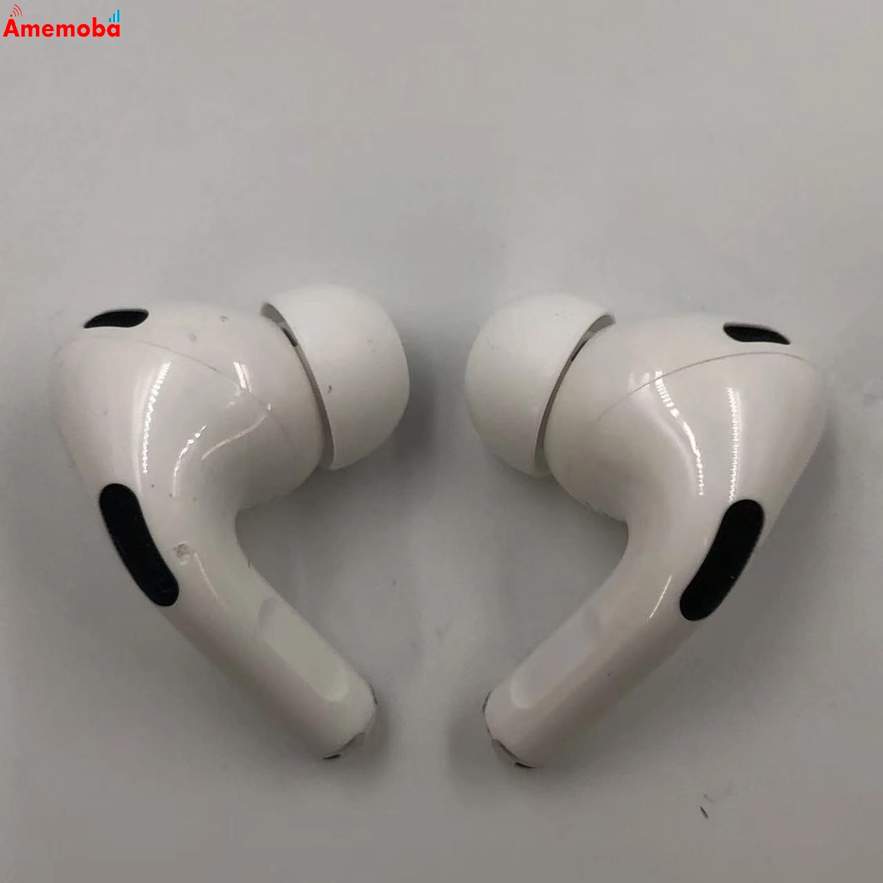 AirPods Pro 第2世代 MagSafe充電ケース(USB-C)付き ホワイト MTJV3J/A