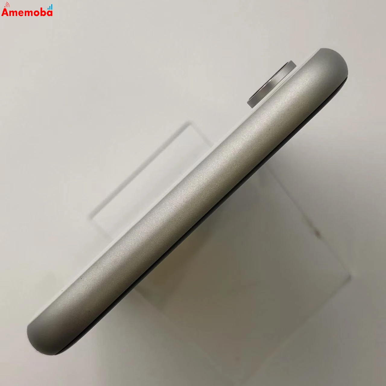 iPhoneXR 64GB MT032J/A docomo版SIMフリー 新品同様