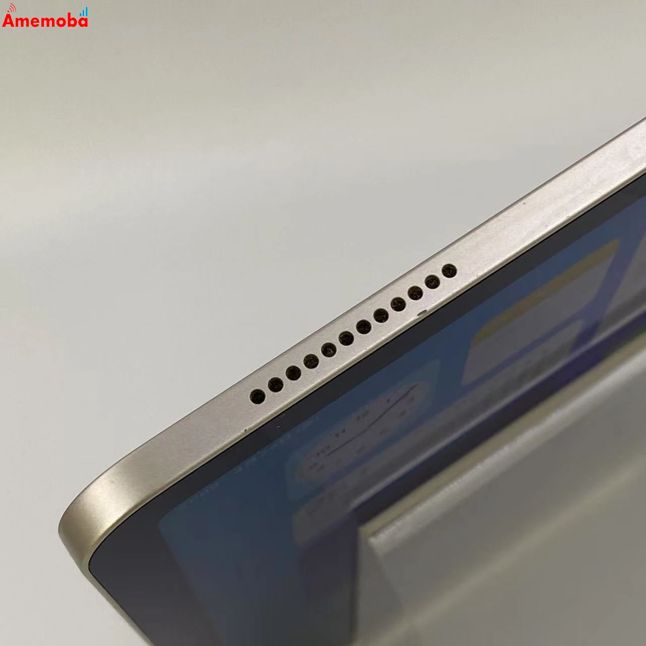 iPad Air 第5世代 海外版Wi-Fiモデル 256GB MM9P3TA/A 訳あり品 スターライト