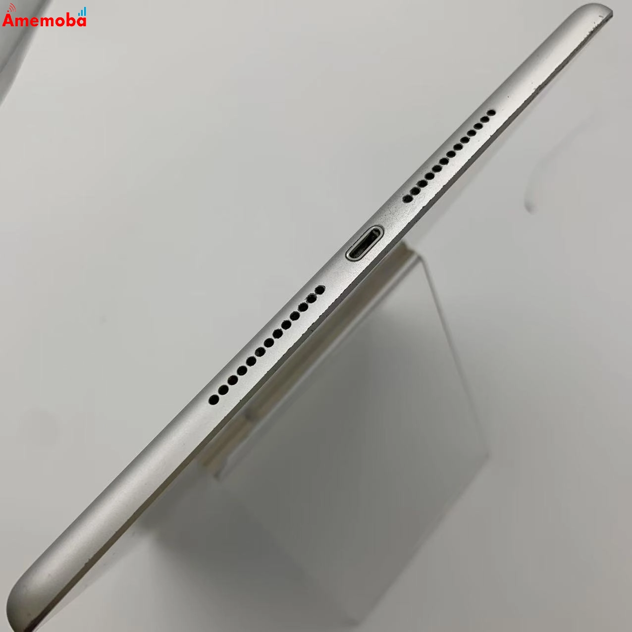 iPad 第7世代 海外版Wi-Fiモデル 32GB MW752LL/A