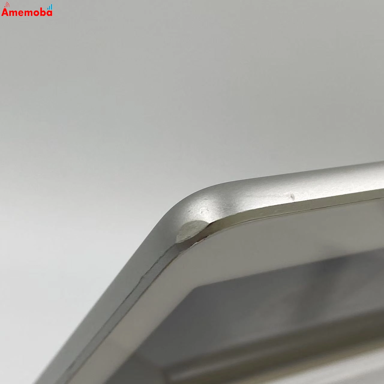 iPad 第5世代 Wi-Fiモデル 32GB シルバー MP2G2J/A