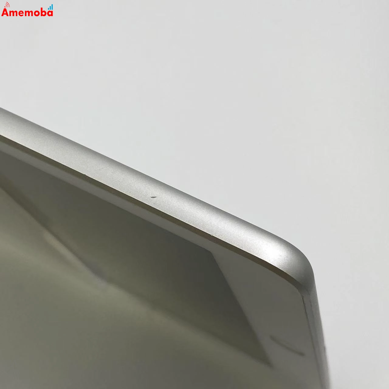 iPad 第5世代 海外版Wi-Fiモデル 128GB MP2J2CH/A