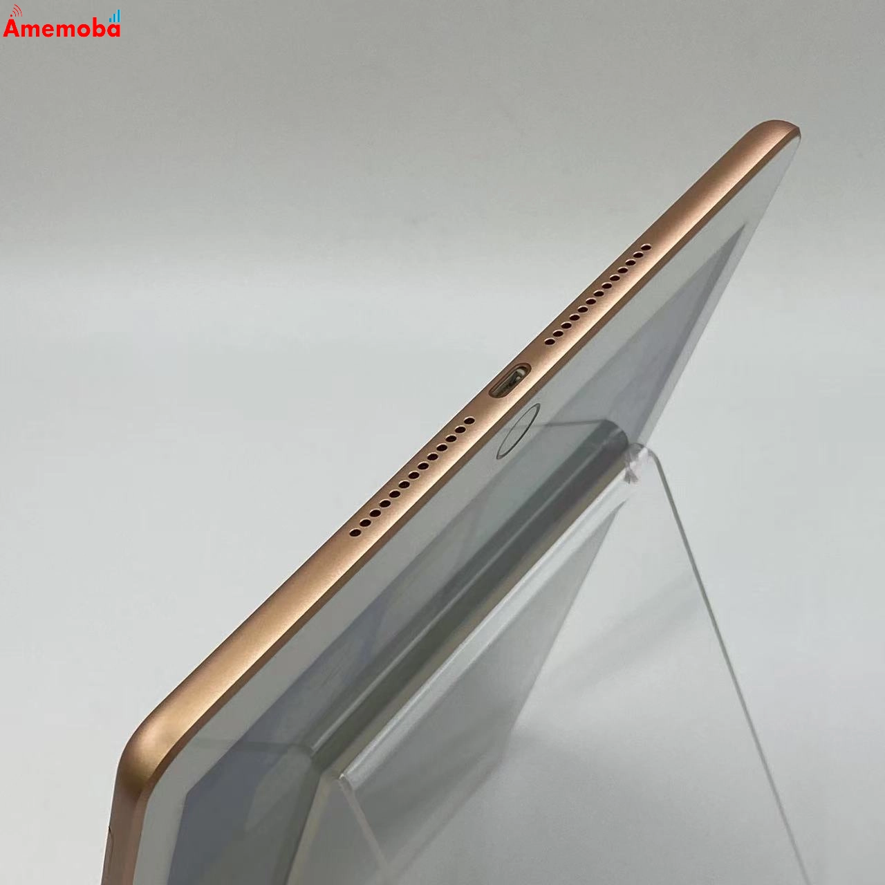 iPad 第6世代 32GB MRM02J/A docomo版SIMフリー 美品