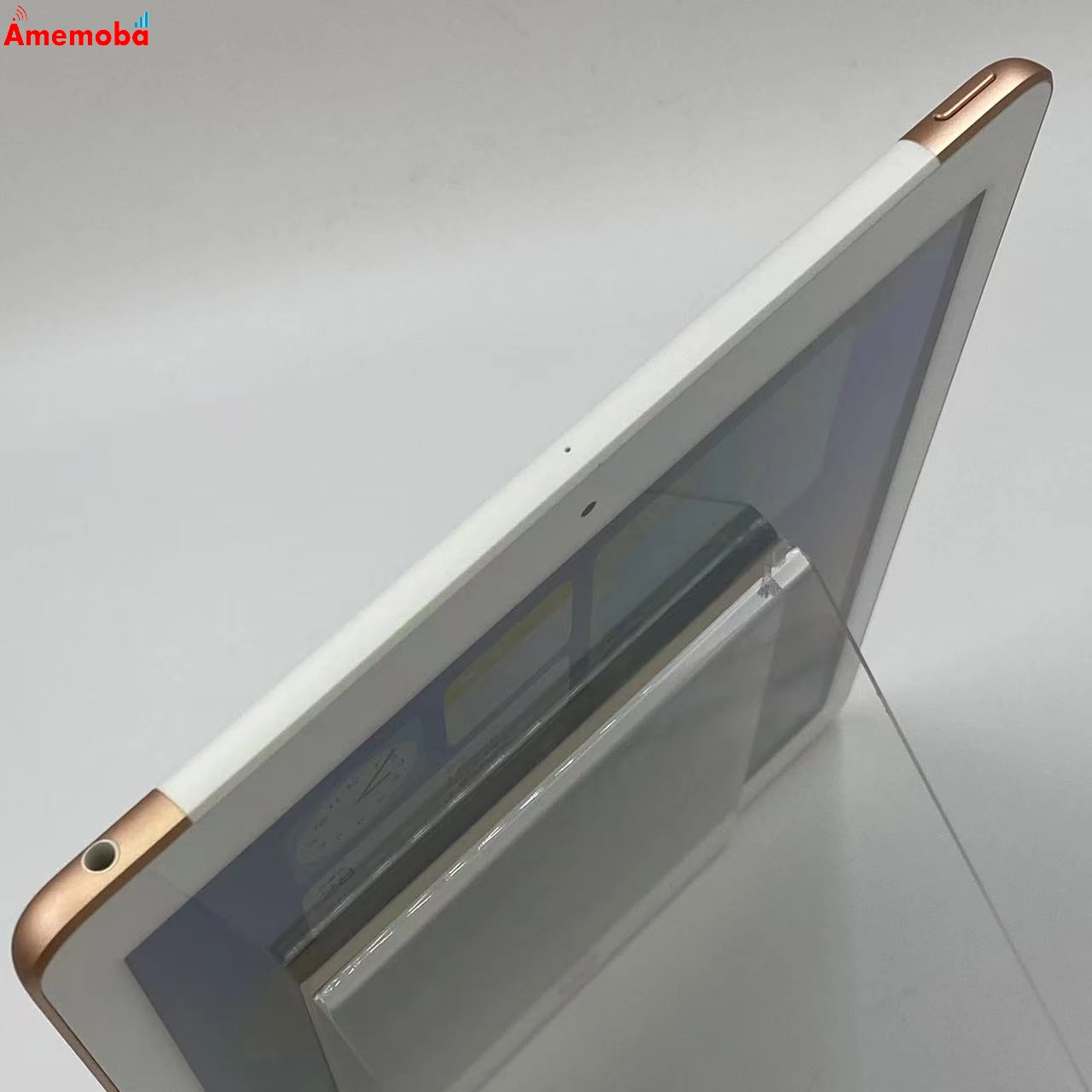 iPad 第6世代 32GB MRM02J/A docomo版SIMフリー 美品