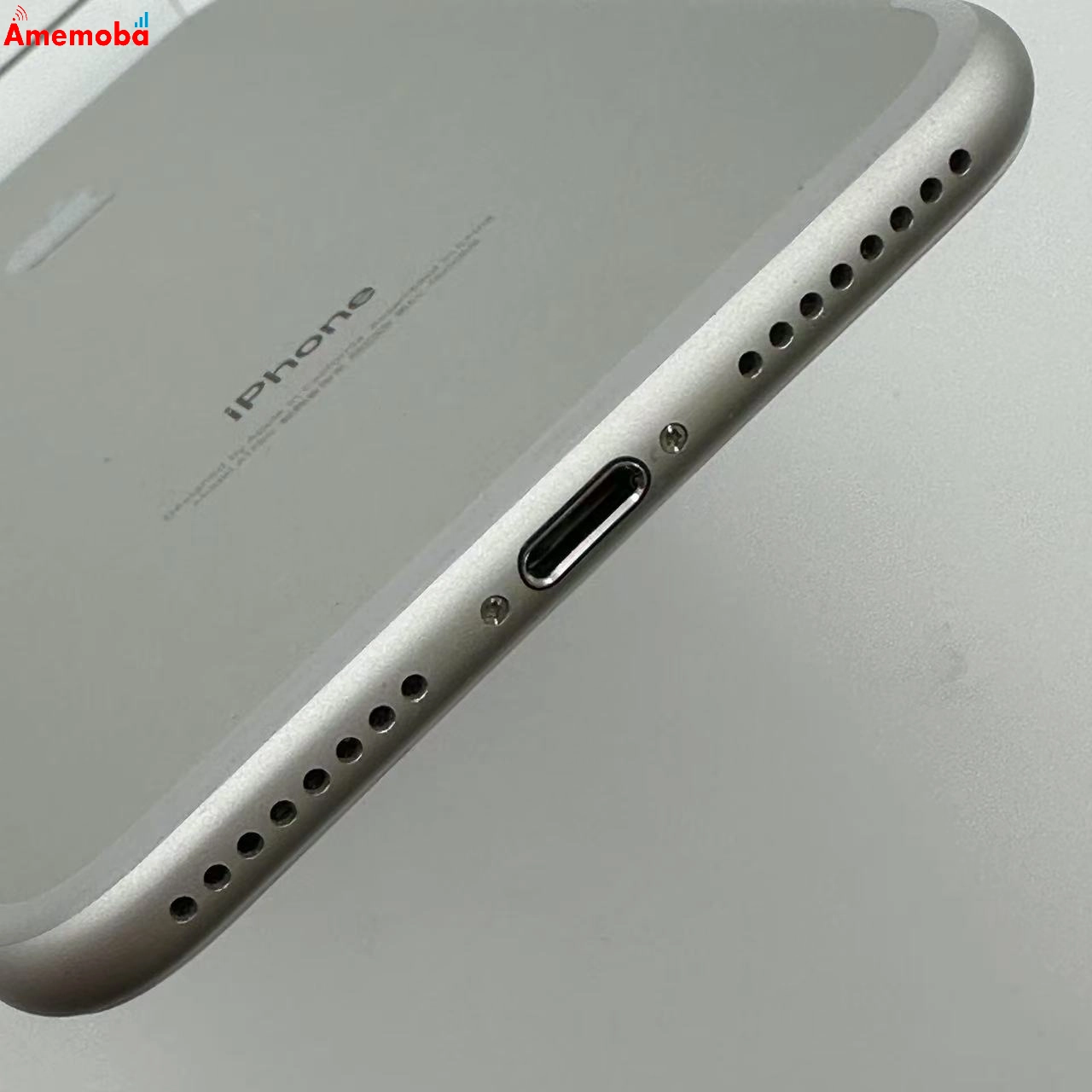 iPhone7 Plus 32GB MNRA2J/A AU版SIMフリー シルバー au