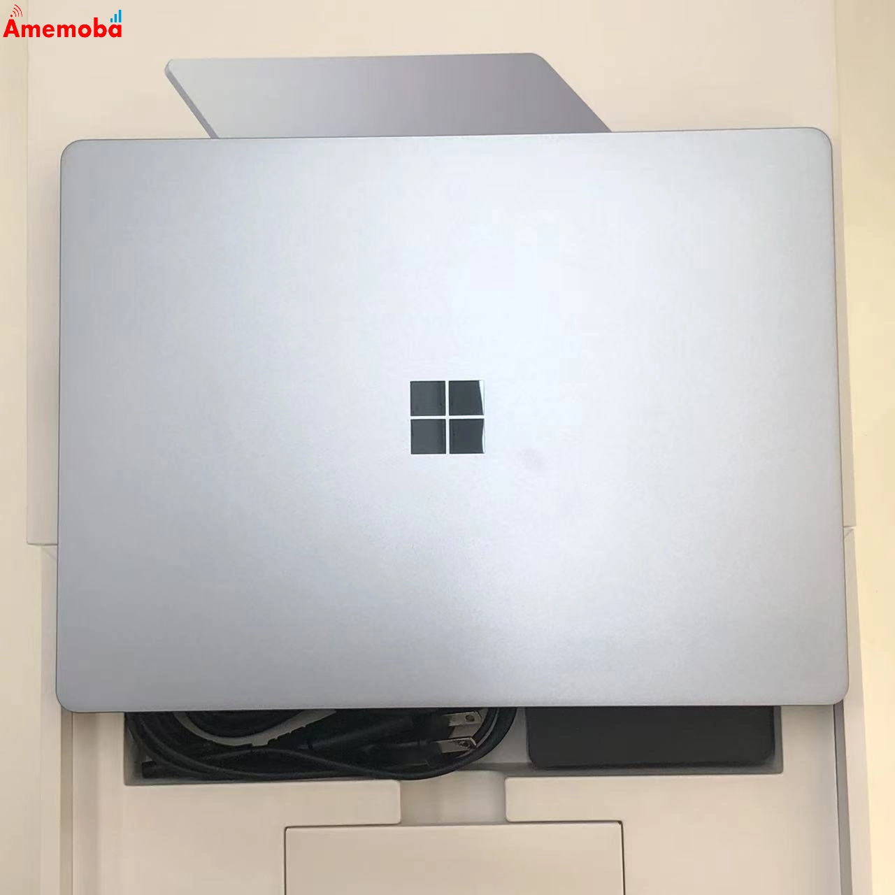  Surface Laptop Go 2 11th Core i5-1135G7 2.40GHz 8GB 128GB 8QC-00043 極美品 アイスブルー