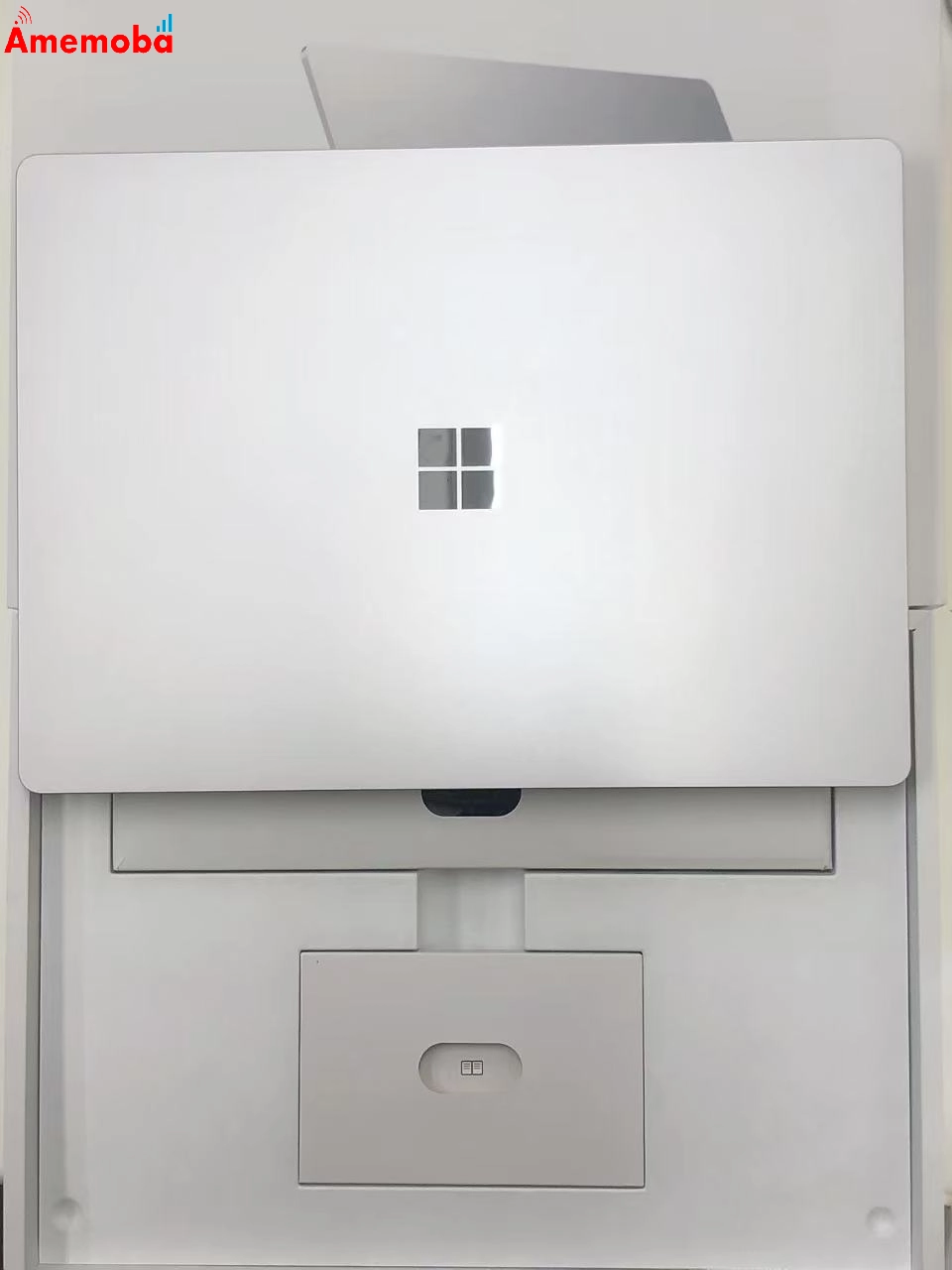 Surface Laptop 5 13.5インチ Core i5-1235U 2.50GHz 8GB 512GB R1S-00020 新品同様 プラチナ