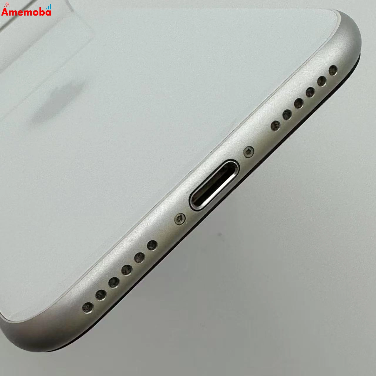 iPhoneSE 第2世代 128GB MHGU3J/A Apple版SIMフリー ジャンク品 ホワイト