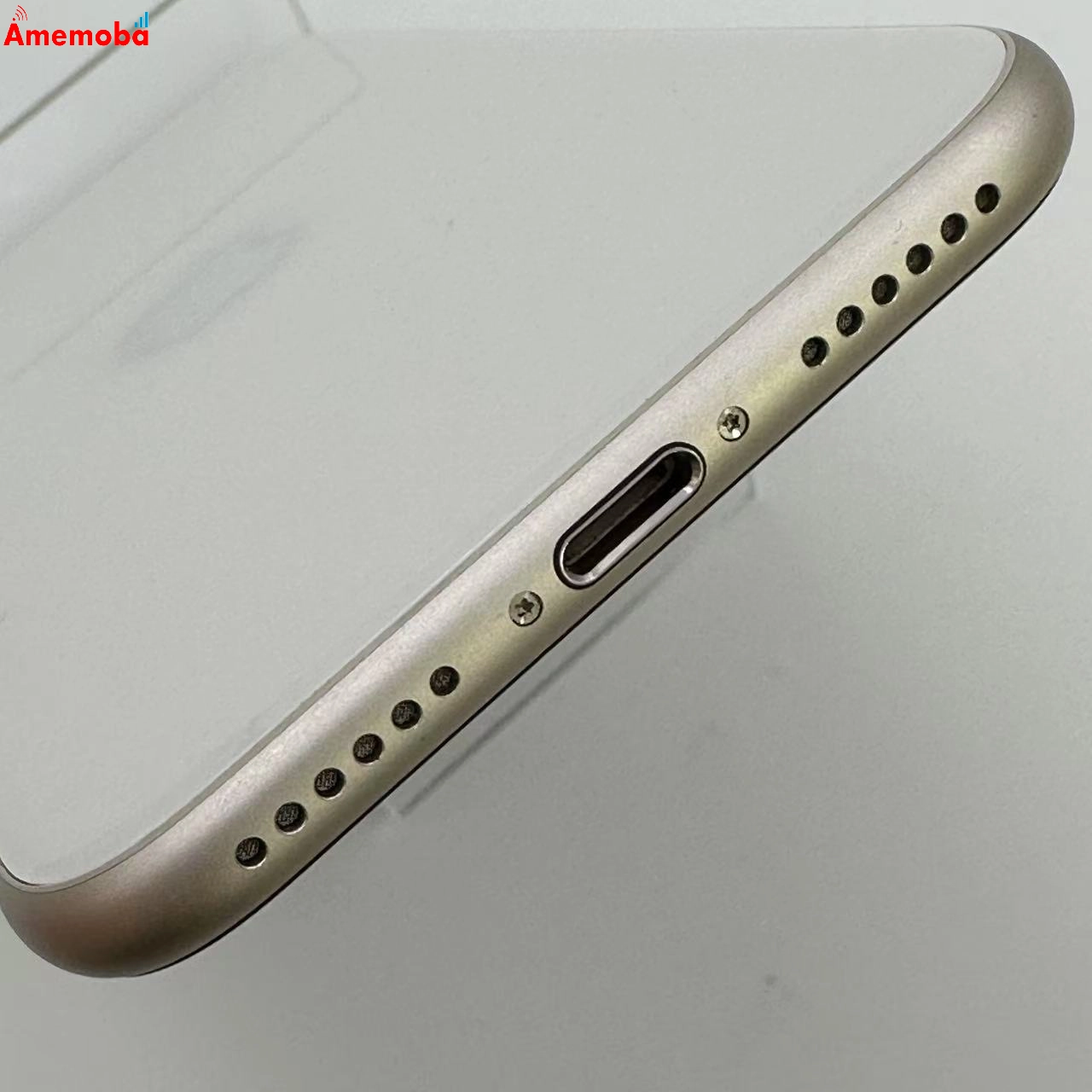 iPhoneSE 第3世代 64GB 3K433J/A AU版SIMフリー