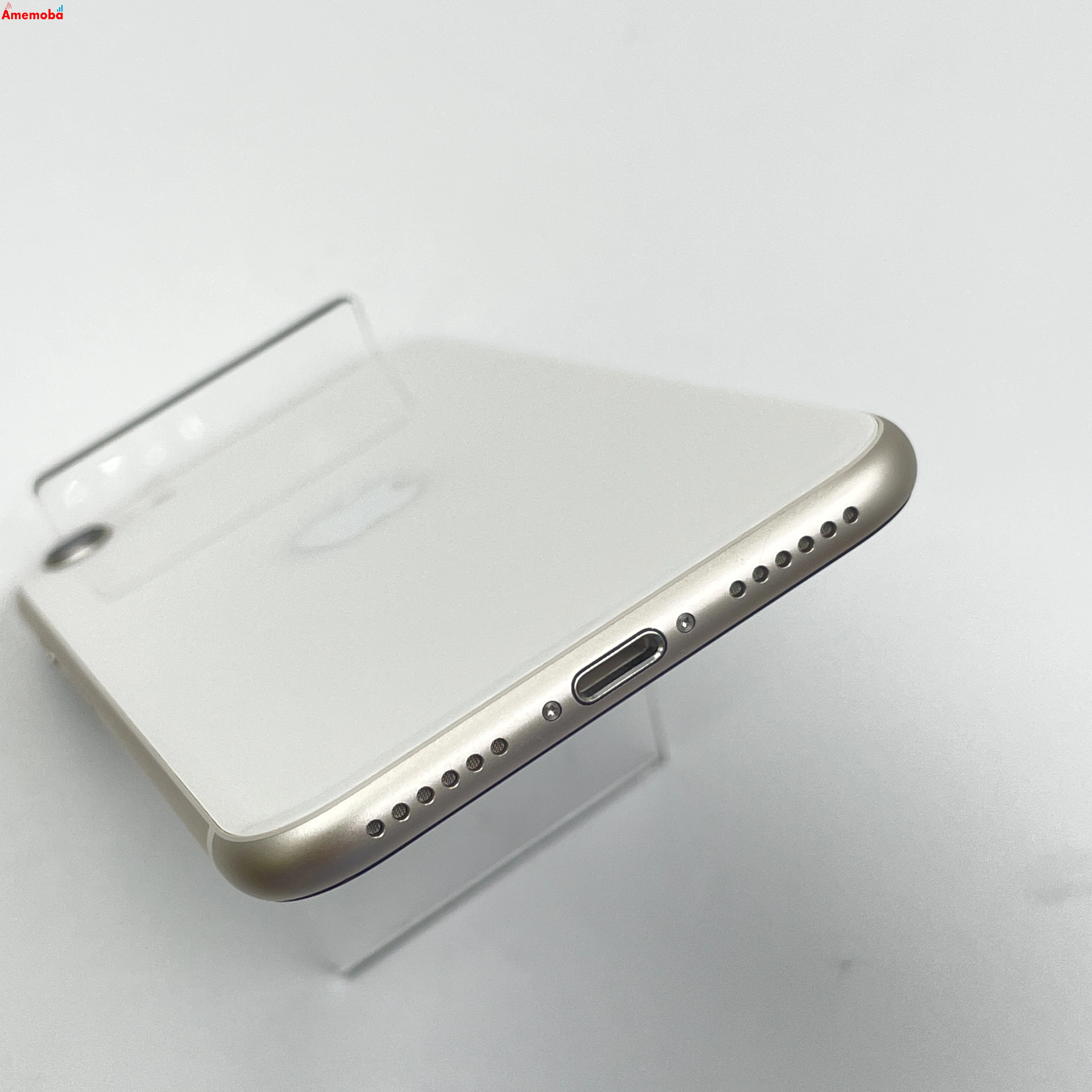 iPhoneSE 第3世代 64GB MMYD3J/A docomo版SIMフリー 美品