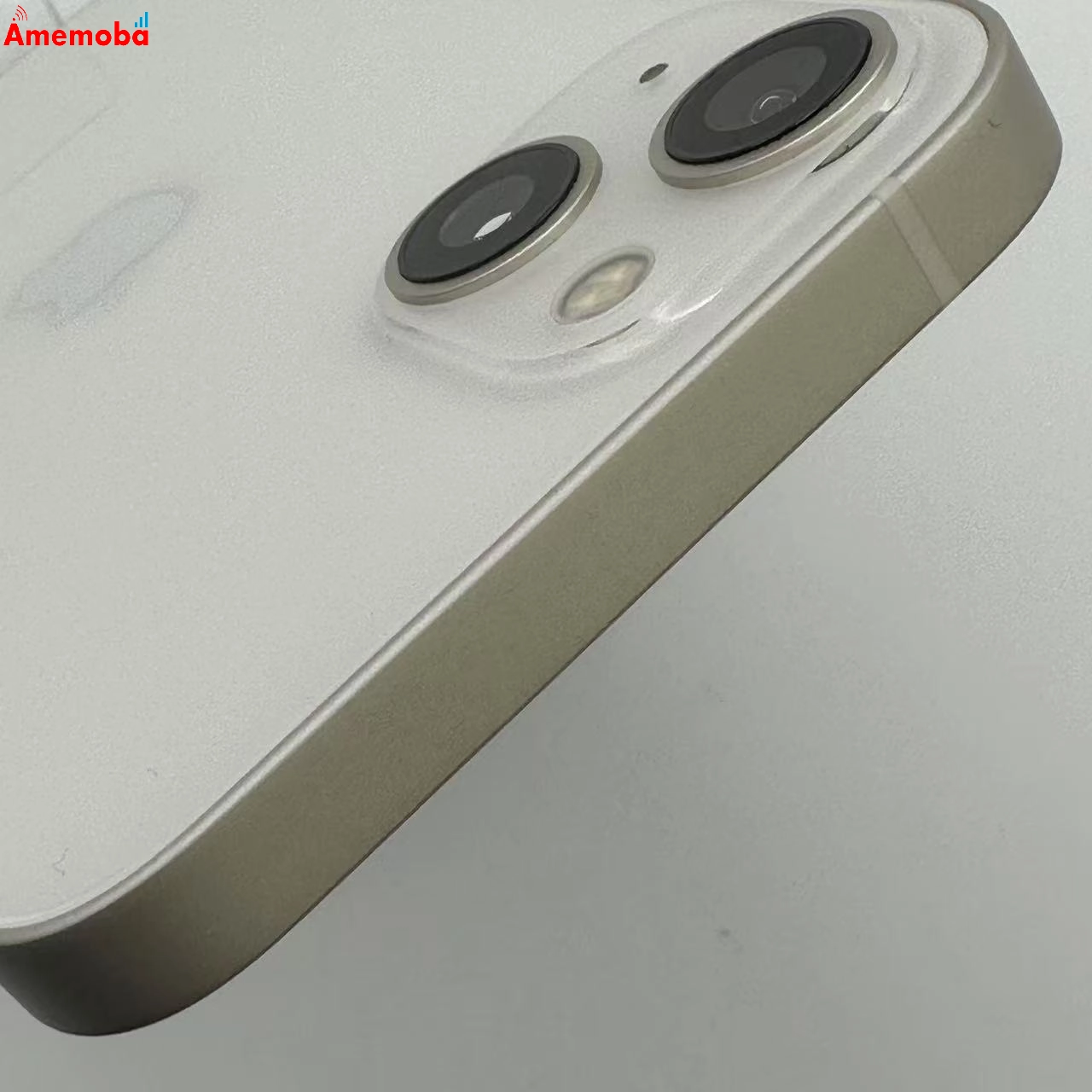 iPhone13 128GB MLND3J/A docomo版SIMフリー 極美品