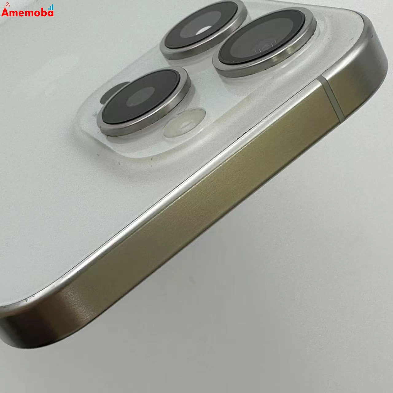 iPhone15 Pro 128GB MTU83J/A docomo版SIMフリー ホワイトチタニウム