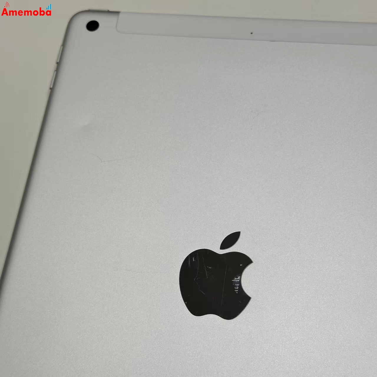 iPad 第9世代 64GB シルバー NK493J/A docomo版SIMフリー