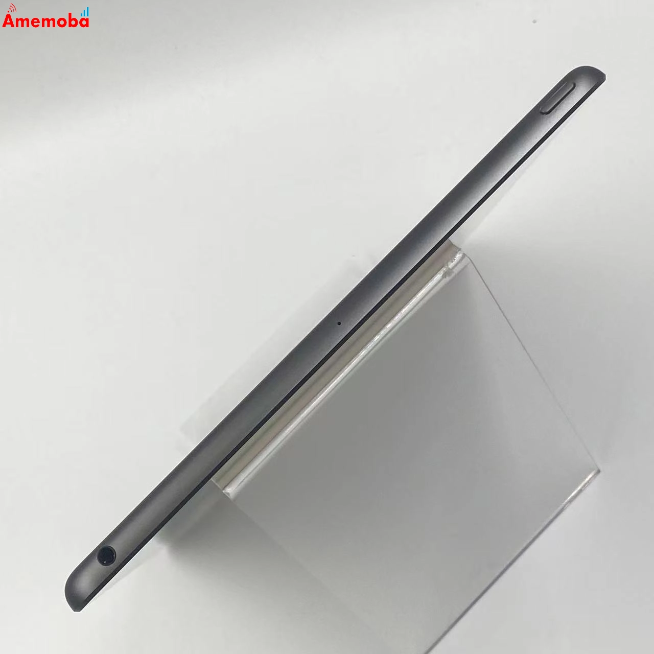 iPad 第8世代 Wi-Fiモデル 128GB MYLD2J/A 美品