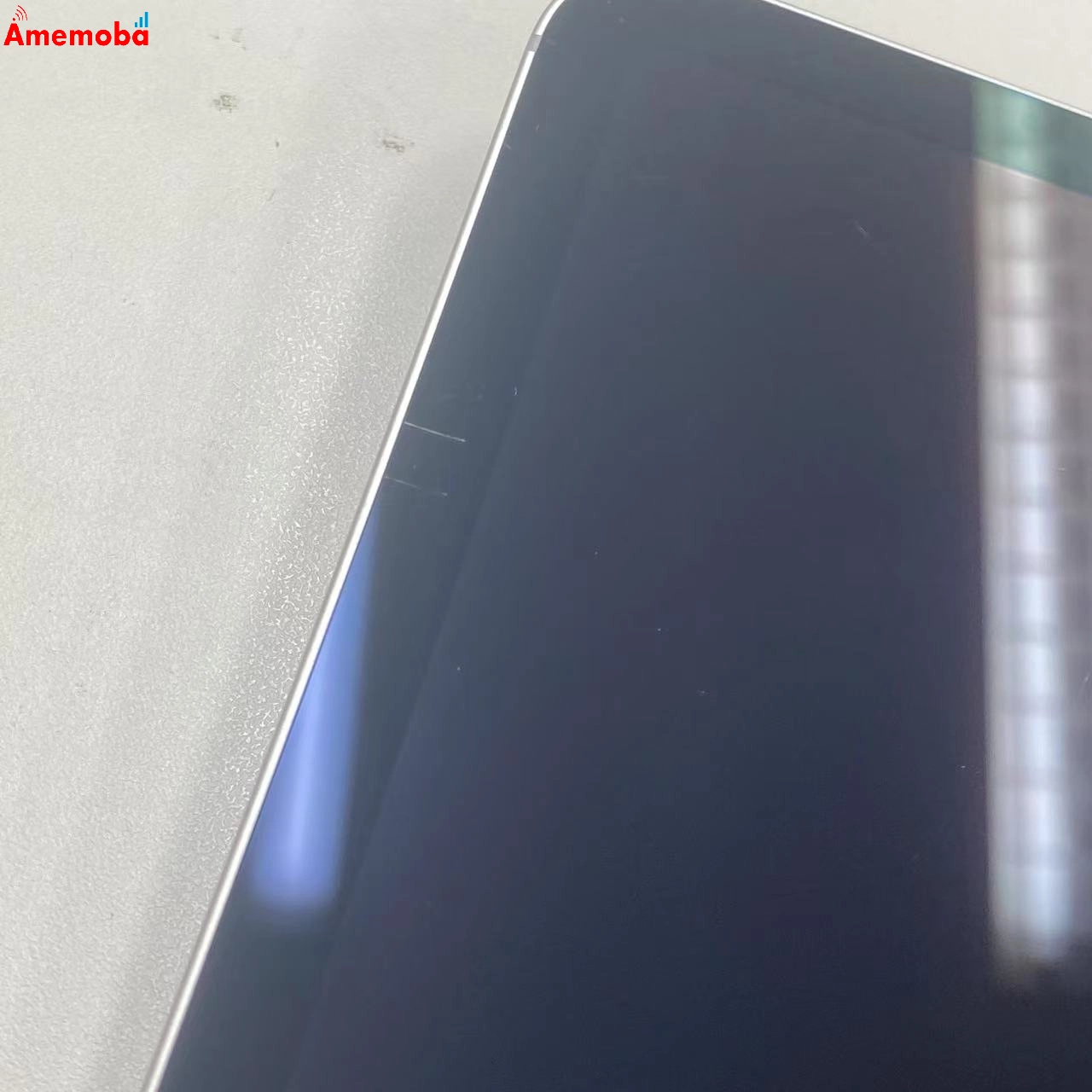 iPad Pro 11インチ 第4世代 128GB MNYD3J/A AU版SIMフリー 美品