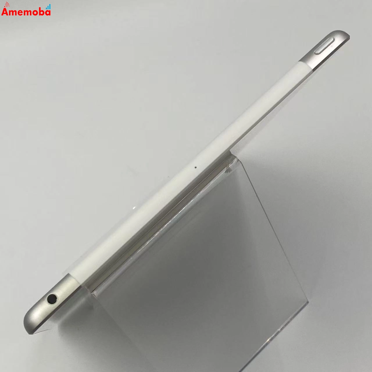 iPad 第8世代 128GB シルバー MYMM2J/A AU版SIMフリー 美品