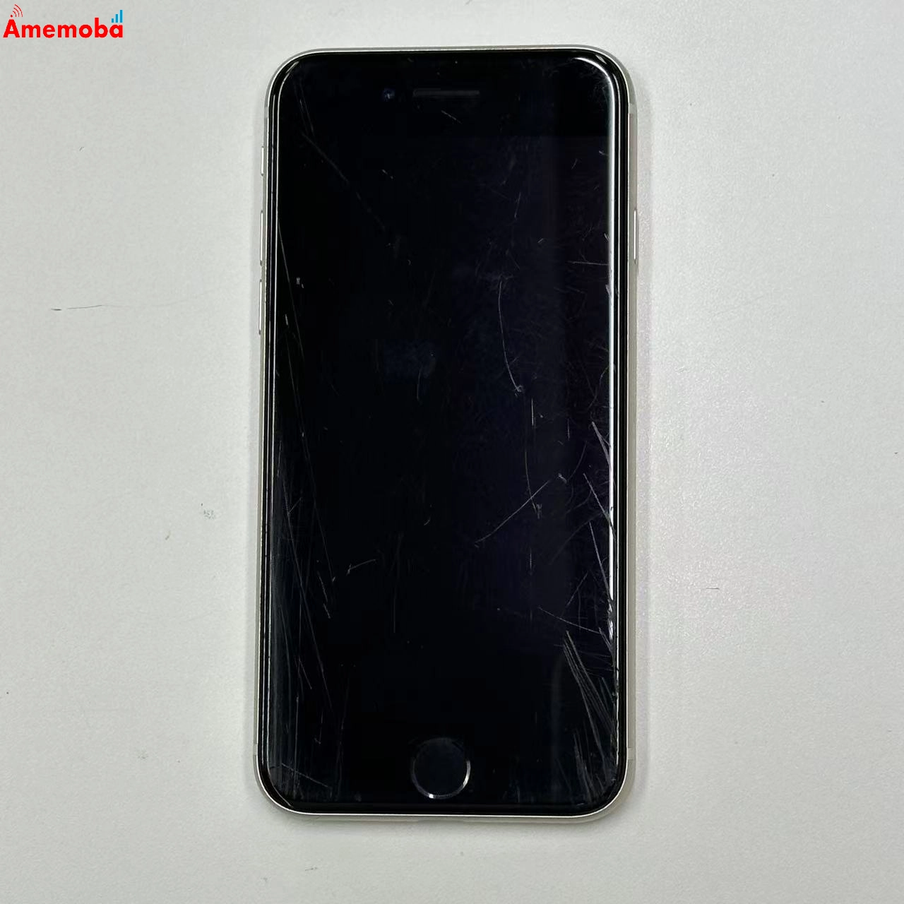 iPhoneSE 第3世代 64GB スターライト MMYD3J/A docomo版SIMフリー