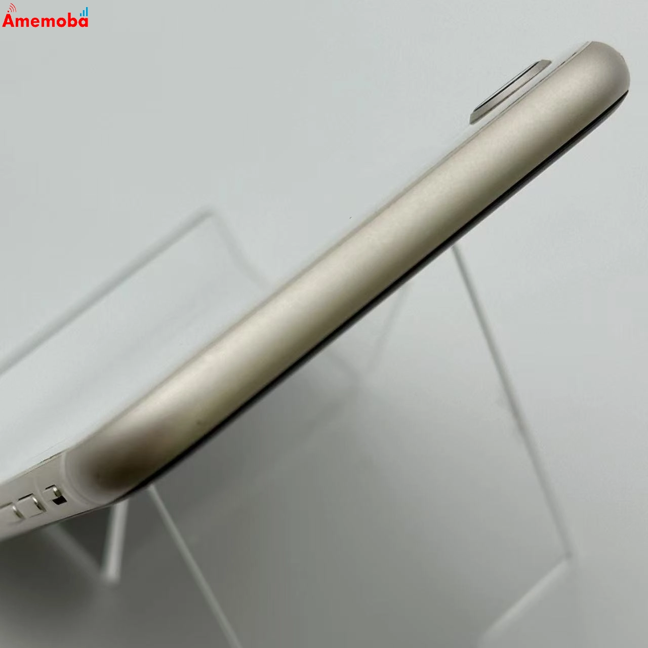 iPhoneSE 第3世代 64GB スターライト MMYD3J/A docomo版SIMフリー