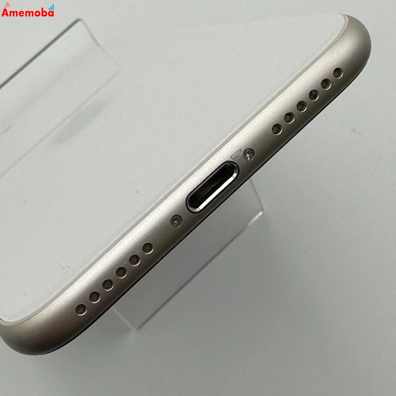 iPhoneSE 第3世代 64GB スターライト MMYD3J/A SoftBank版SIMフリー