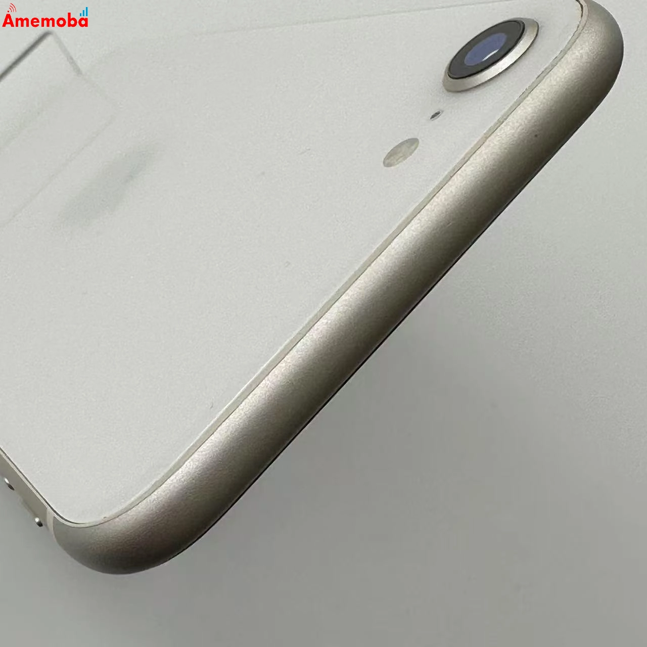 iPhoneSE 第3世代 64GB スターライト MMYD3J/A SoftBank版SIMフリー