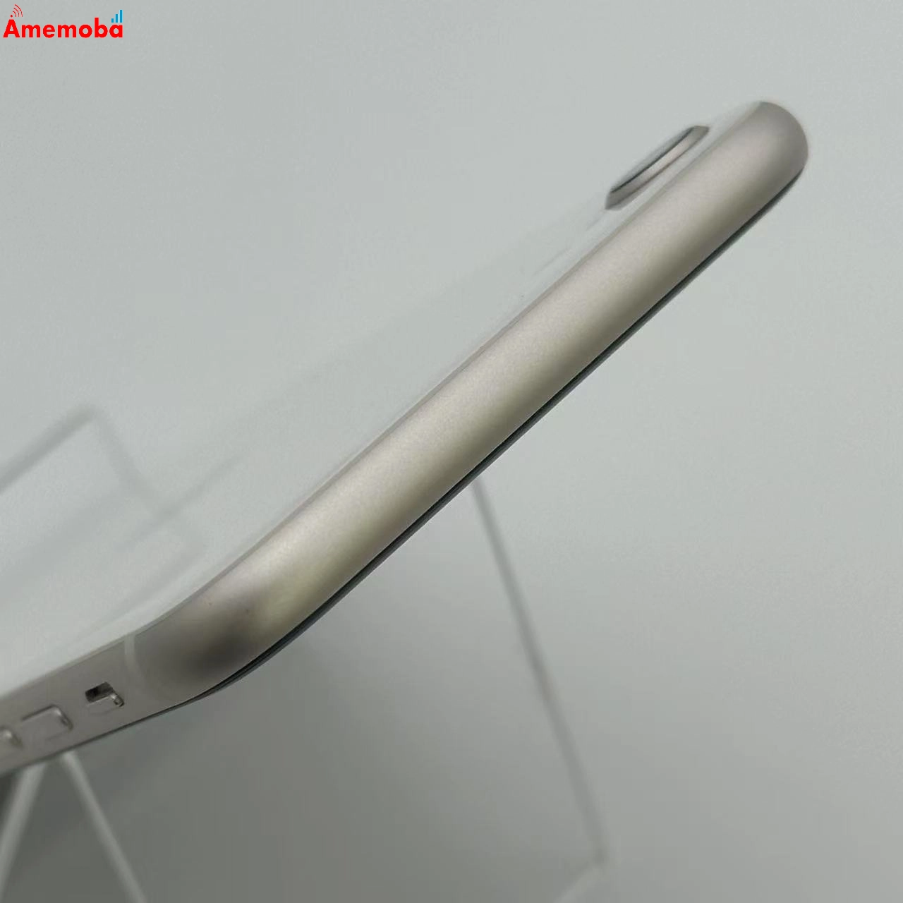 iPhoneSE 第3世代 64GB スターライト MMYD3J/A SoftBank版SIMフリー