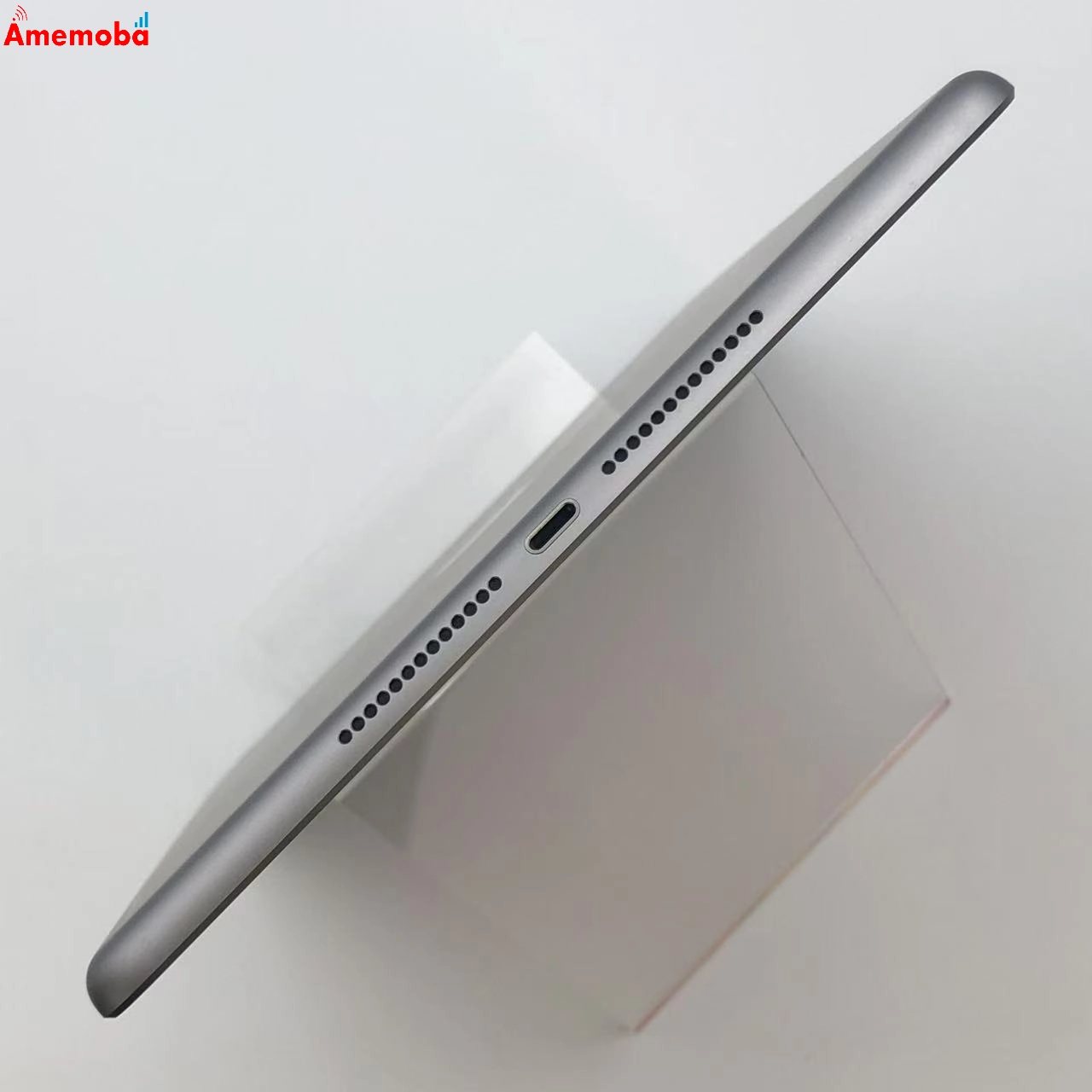 iPad 第6世代 Wi-Fiモデル 32GB MR7F2J/A 新品同様