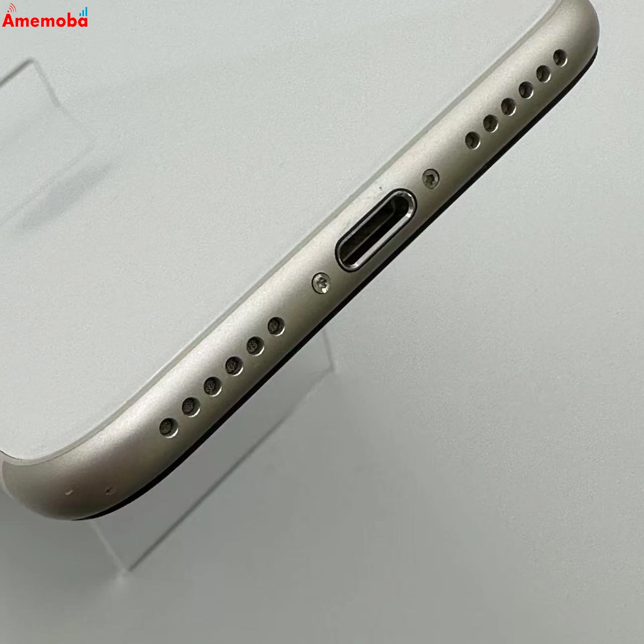 iPhoneSE 第3世代 64GB スターライト MMYD3J/A SoftBank版SIMフリー