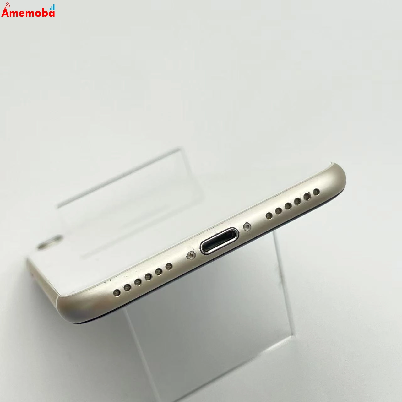 iPhoneSE 第3世代 64GB スターライト MMYD3J/A SoftBank版SIMフリー