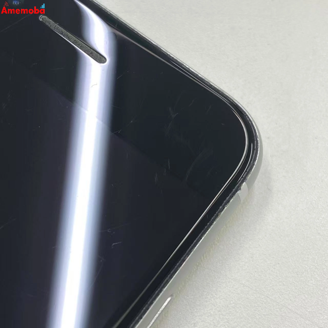 iPhoneSE 第2世代 256GB MXVU2J/A docomo版SIMフリー 美品 ホワイト